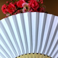 White Lady's Silk Folding Hand Fan For Outdoor Bridesmaid Wedding Party